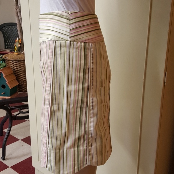 Willi Smith Mini skirt. size 2. - Picture 4 of 5